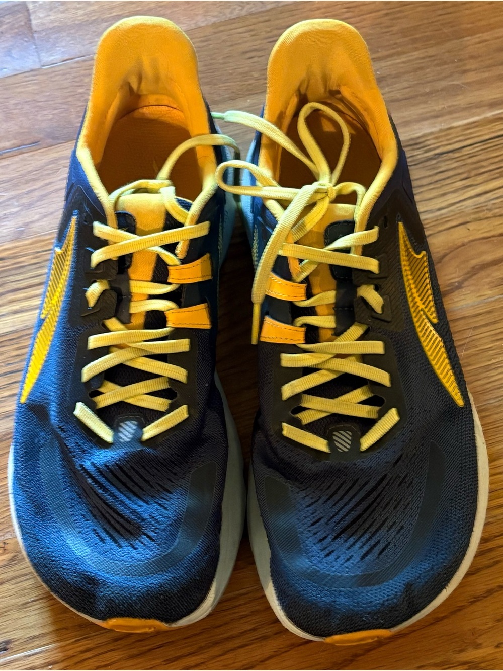 Altra Provision 6, Blue/Yellow, Men’s Size 10